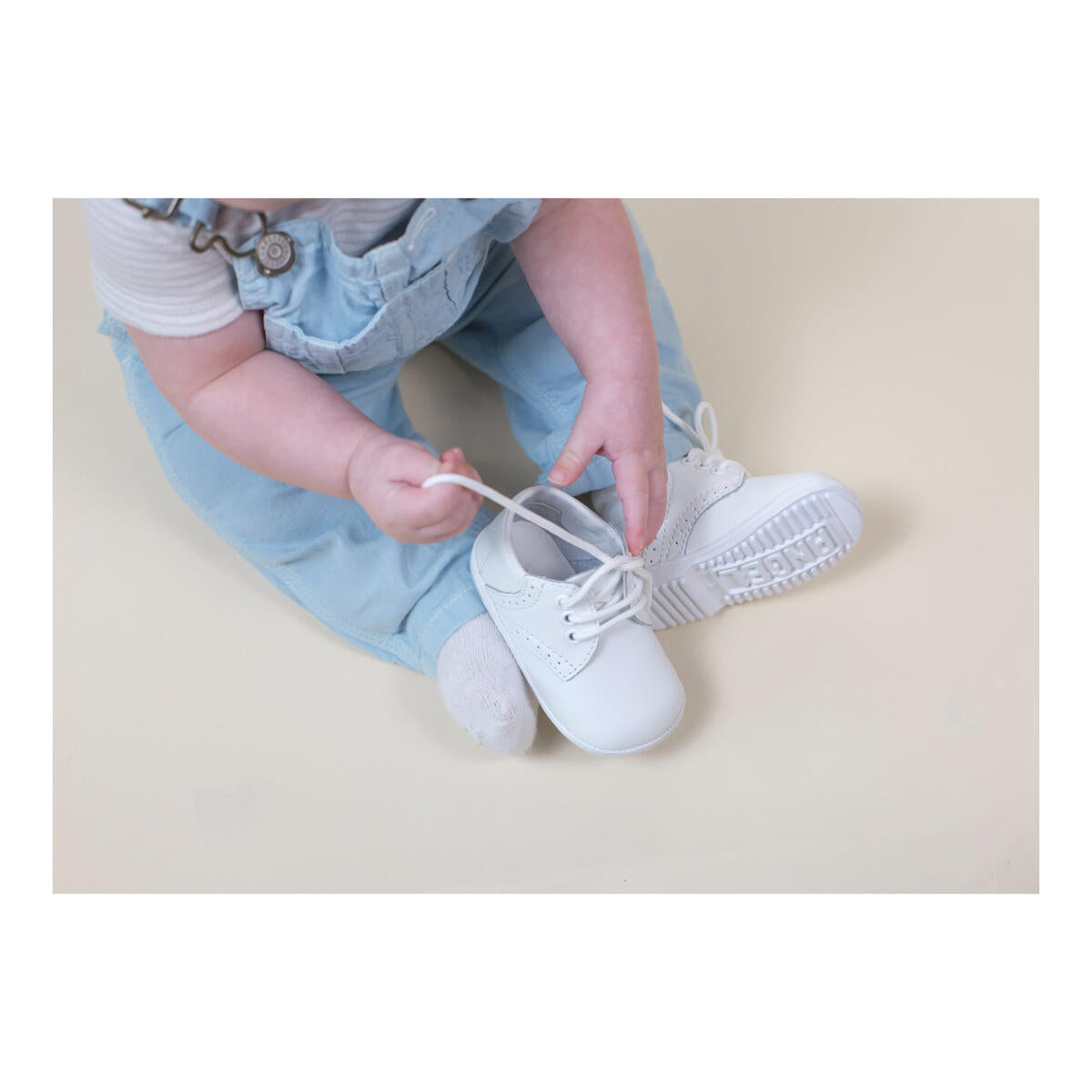 James Boy's White Leather Lace Up Shoe (Baby)